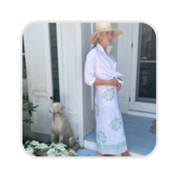 Julia Amory Celadon Pareo - Picture 1 of 12